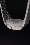 Initia - Sapphire Blue